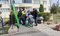 Komşular ihbar etti: 79 yaşındaki kadın evinde ölü bulundu