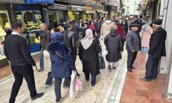 Altın fiyatları düşünce vatandaşlar kuyumculara akın etti