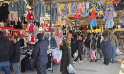 Bayram öncesi Kütahya’da pazarlar doldu taştı