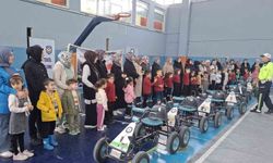 Hisarcık’ta trafik eğitimi seferberliği: Çocuklar kuralları uygulayarak öğrendi