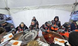 Kütahya’da AFAD gönüllülerinden iftar çadırında dayanışma