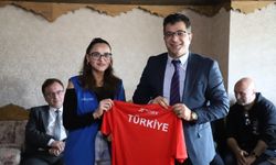 Kütahya’da Duygu Dolu Anlar! U23 İşitme Engelliler Milli Takımı ile Gönül Köprüsü