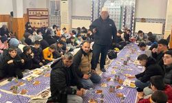 Mustafa Şimşek’ten Emet’te örnek davranış: 15 yıldır çocuklara iftar