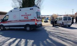 Tavşanlı’da trafik kazası: Otomobil ve motosiklet çarpıştı