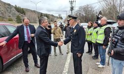 Vali Yılmaz, görev başındaki polis ve jandarma ile bayramlaştı