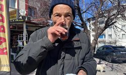 34 yıldır su içemeyen yaşlı adam doktorlardan yardım bekliyor