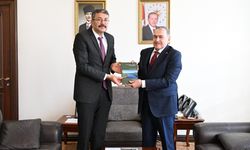 Bakan Yardımcısı Çelik'ten, eski bakan Eroğlu'na: ''Kütahya'mızın fahri hemşehrisi''