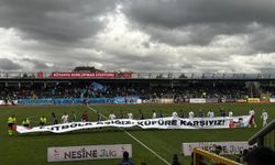 Şampiyonluk maçında anlamlı hareket: “Küfüre karşıyız”