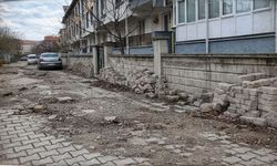 Kütahya’da 5 aydır bitmeyen yol çilesi: Yunus Emre Mahallesi isyan etti