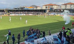 Dakika 25: Aykut Çift attı, Kütahyaspor öne geçti