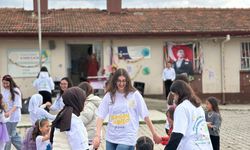 Kütahya’da yürek ısıtan proje: 5 köyde 200 çocuğa ulaşıldı