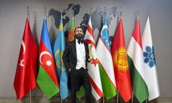 Dünyaca Ünlü Yazar Akif Manaf’a Küresel Bilinç ve Barış Ödülü Verildi