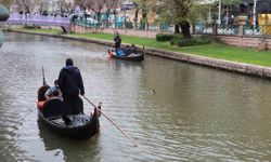 Bu kez yolcular farklı: Gondolların yeni misafirleri ördekler