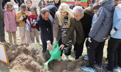 Daha Yeşil Bir Altıntaş İçin El Ele! ‘Nefes Ol’ Etkinliğinde Fidanlar Toprağa Emanet