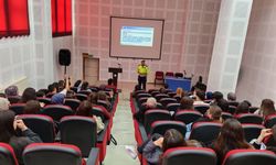 Emet MYO’da trafik bilinci buluşması: Kurallar ve güvenlik detaylı anlatıldı