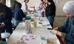 Kütahya’da atölye heyecanı: Altıntaş MYO’da mini kek etkinliği yapıldı