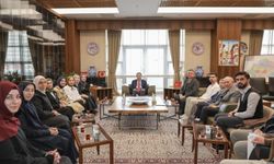 Kütahya’da gençlik zirvesi: Vali Musa Işın öğrencileri ağırladı