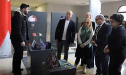 Kütahya’da sanatseverleri buluşturan takvim tasarımları sergisi