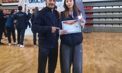 Kütahyalı sporcu kürsüde: Güllüzar Nas’tan büyük başarı