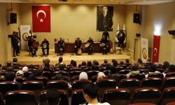 Kütahya’nın sesi yükseldi: DPÜ’de türkü ve oyunlarla unutulmaz gece