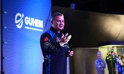 Türkiye'nin ilk astronotu Gezeravcı, GUHEM'de uzay yolculuğunu anlattı