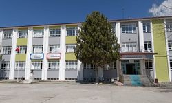 Sınavla Seçiliyor, Şampiyon Yetiştiriyor: Kütahya’da Dikkat Çeken Okul