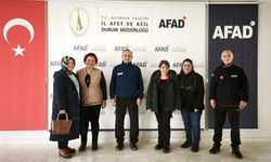 Kütahya’da yürek ısıtan hareket: Kadınlardan AFAD’a destek