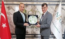 Başkan Kahveci, Niğde Belediye Başkanı Özdemir ile buluştu: Kentsel gelişim görüşüldü