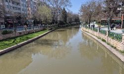 O eski halinden eser yok: Kütahyalıların vazgeçilmez durağı kahverengiye döndü