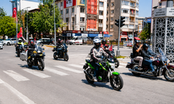 Yüzlerce Motosikletli 19 Mayıs İçin Kütahya Sokaklarındaydı