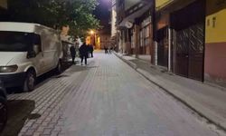 Peş peşe iki deprem meydana geldi