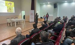Şaphane’de üreticiler bilinçlendirildi: Hastalık ve zararlılara karşı eğitim