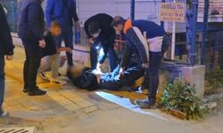 Kütahya'da vahşet: Motosikletle geldi, 2 genci bıçaklayarak kaçtı