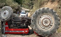 Kütahya'da bir köyde daha traktör kazası can aldı: 1 ölü, 1 yaralı