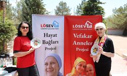Lösev ve Kütahya Porselen'den Anneler Günü için anlamlı mesaj:  “Güçlü Anne, Güçlü Bir Aile ve Umut Dolu Yarınlar Demek