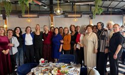 Kütahya'da yardımsever kadınlar 30 öğrenciye umut oldu