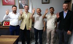 Kütahya siyasetinde değişim: Üç isim Ak Parti’ye katıldı