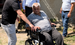 Yıllardır Zorlanıyordu, Başkan Akel Kapısını Çaldı