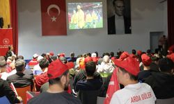 Kütahya'da Dünya Kupası Maçı Gençlerle Birlikte Takip Edildi
