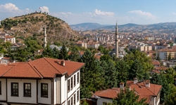Kütahya’da Termometreler 33 Dereceyi Gösterecek
