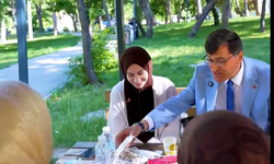 Başkan Kahveci'den park denetimi: Yere çöp atmayan vatandaşlara teşekkür etti
