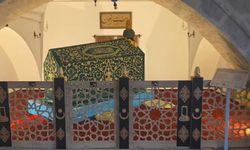 Kütahya'da manevi miras aydınlandı: Mevlana'nın torununun kabrinde kritik çalışma