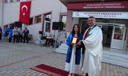 Kütahya'da 160 öğrenci görkemli törenle mezun oldu