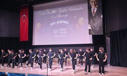 Kırdar Bilgiören'de Muhteşem Gece: Minikler Sahneyi Fethetti