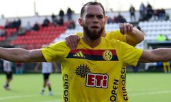 Eskişehirspor'un gol makinesi takıma veda etti