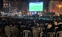 Kütahya’da milli takım heyecanı dev ekrana taşınıyor: Vatandaşlar, belediye bahçesinde buluşacak