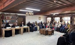 Kütahya'da ''Bir Yetime Aile Olmak'' paneli düzenlendi