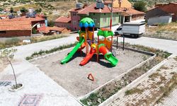 Tavşanlı'da yeni sosyal alan: Çocuk parkı hizmete açıldı