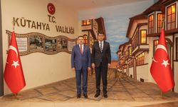 Uşak Valisi Kartal, Kütahya Valisi Işın'a ziyaret gerçekleştirdi