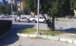 Kütahya’da Korkutan Kaza: Şans Eseri Yaralı Yok